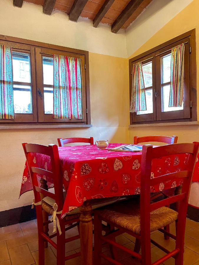 Casale Baldelli Apartments Castiglione del Lago Eksteriør billede