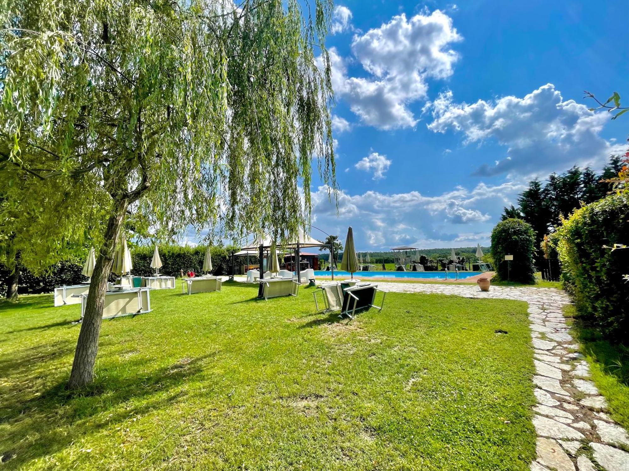 Casale Baldelli Apartments Castiglione del Lago Eksteriør billede